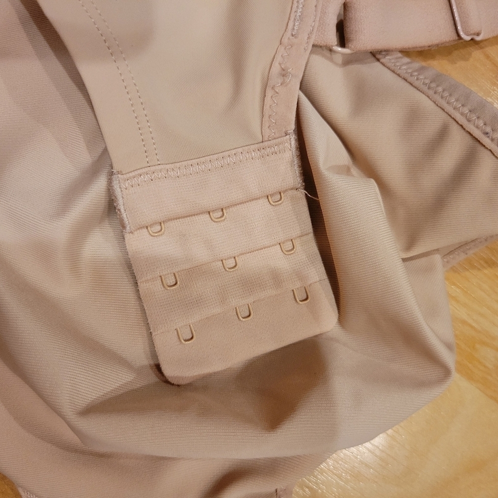 Reveal Everyday Essential Full Coverage Minimizer Bra 32H - Picture 8 of 10